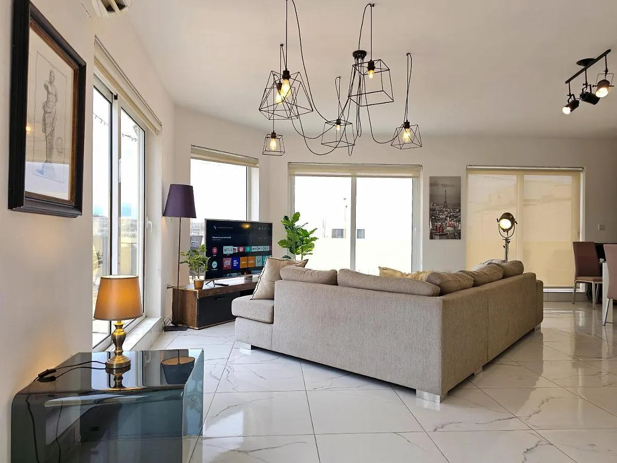 Mive Luxury Sea View Penthouse Apartment Gzira