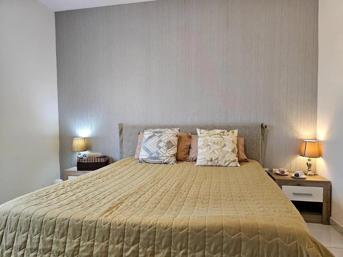 Mive Luxury Sea View Penthouse Apartment Gzira