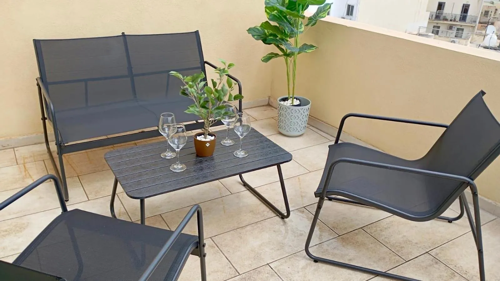 Mive Luxury Sea View Penthouse Apartment Gzira