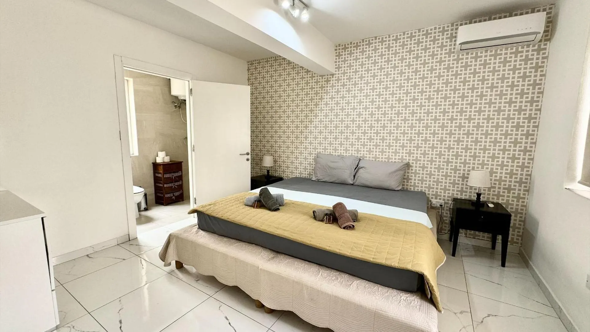 Mive Luxury Sea View Penthouse Apartment Gzira 0*,  Malta